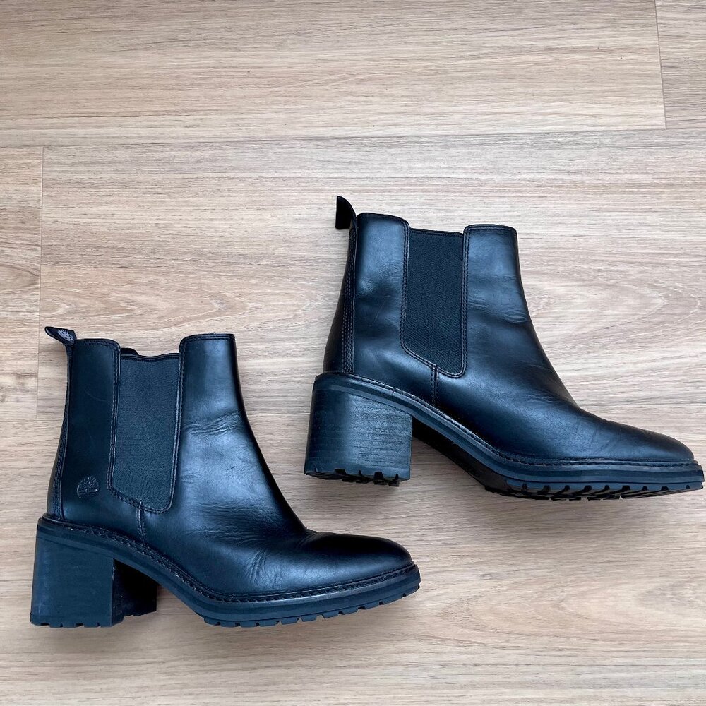 Timberland Black Leather Chelsea Ankle Boots